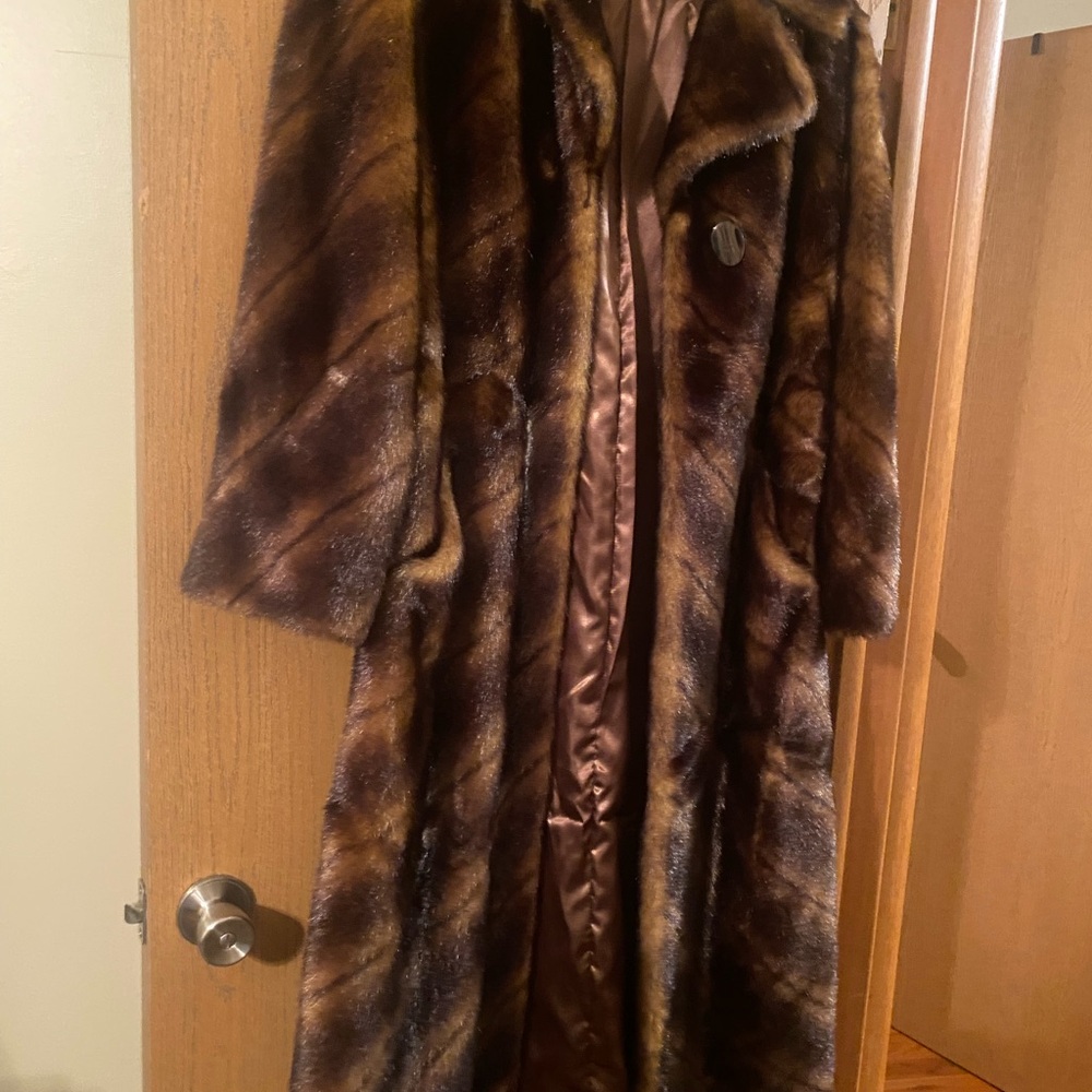 Pamela McCoy mob wife aesthetic faux fur coat full length